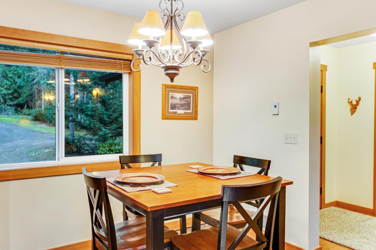 Buckhead Cabin Marrowstone Luaran gambar